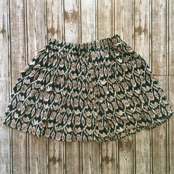Brandy Melville Dresses & Skirts - Bundle 💟 Brandy Melville • Pattern Printed Sheer Skirt
